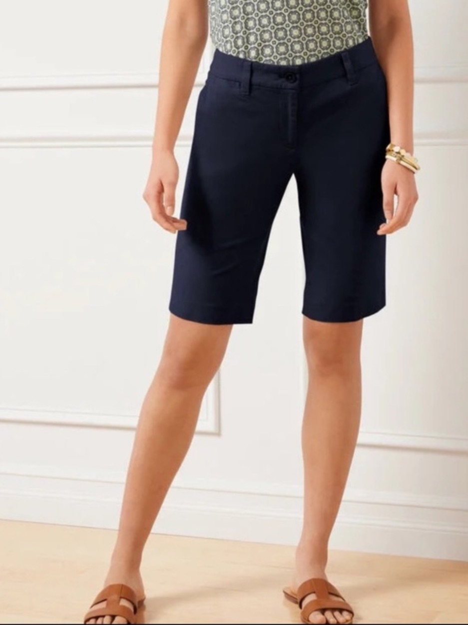 Nwot Talbots Classic Navy Bermuda Perfect Shorts